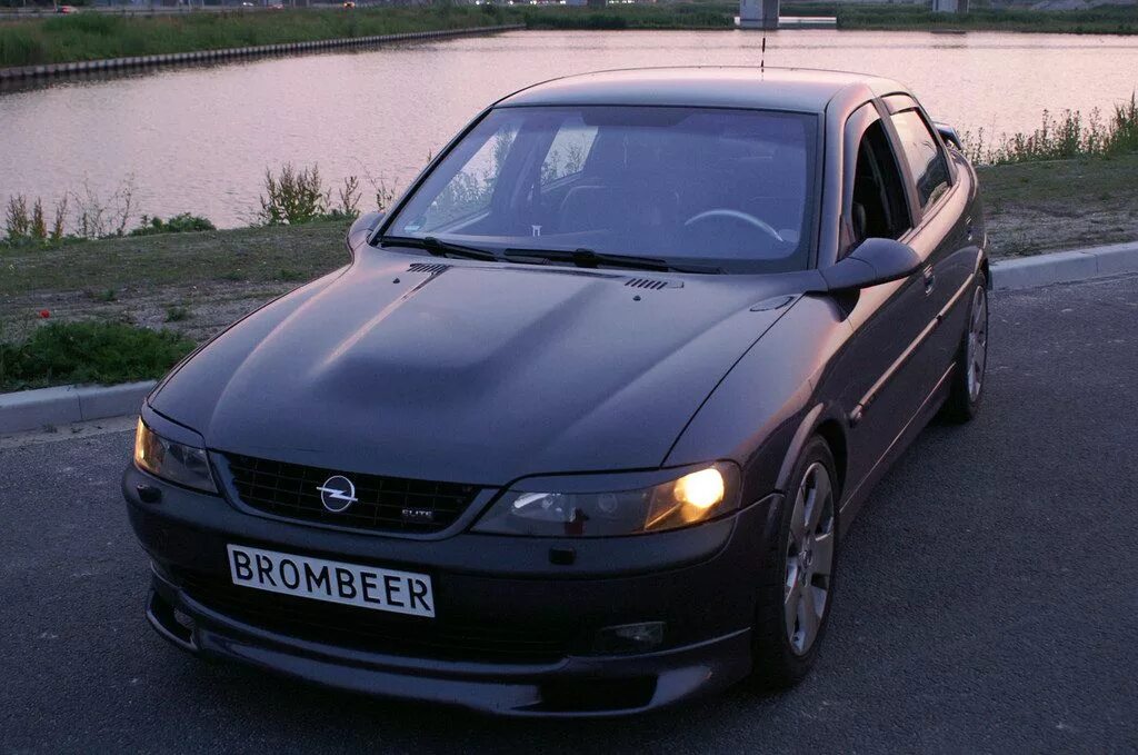 Опель вектра б 98 год. Opel Vectra b 2000. Опель Вектра 1997. Опель Вектра б 1999. Opel Vectra 98.