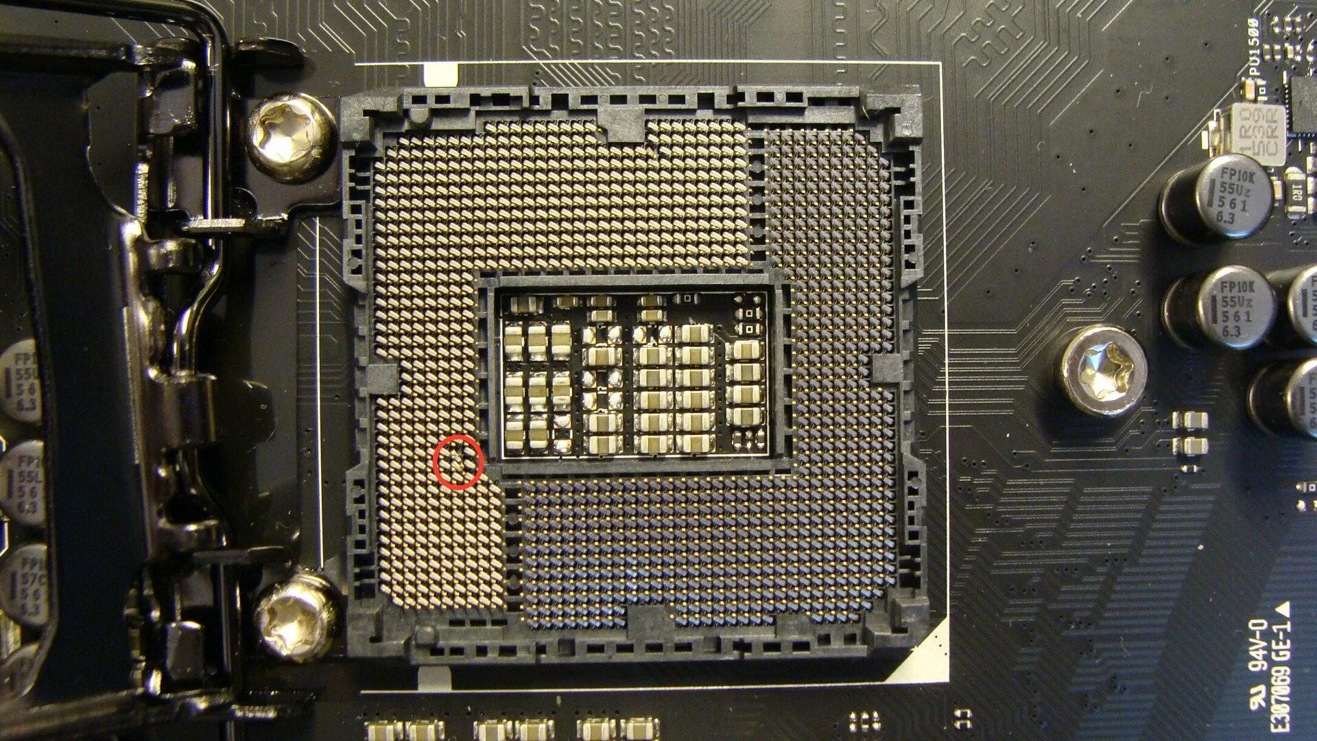 Intel core socket 1150. Lga 1150 сокет. сокет lga 1155. lga 1200 socket. lga 1151-v2.