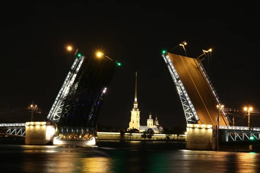 Разведение мостов экскурсия на теплоходе. Разведение мостов экскурсия на теплоходе