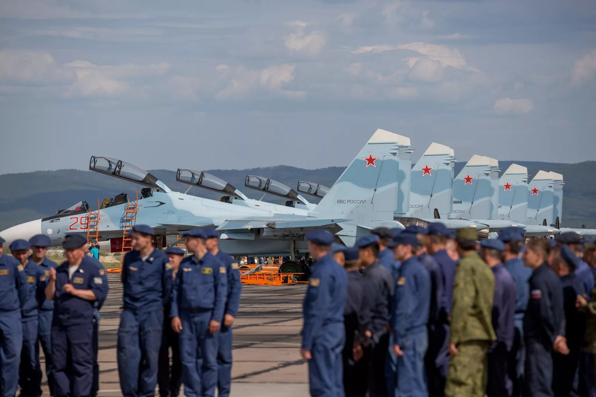 Военно технический состав. Летчик Су 30. Су-30 ВВС Эфиопии.