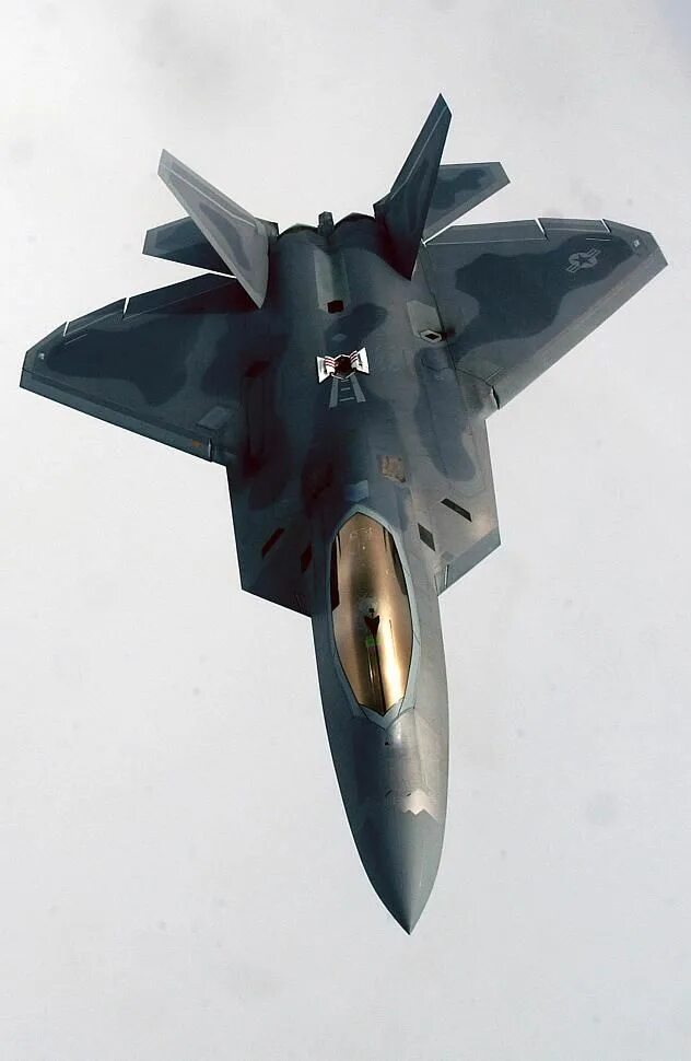 Токийские истребители. F22 Raptor. Самолёт ф 22 Раптор арт. Маленький истребитель. Необычные истребители.