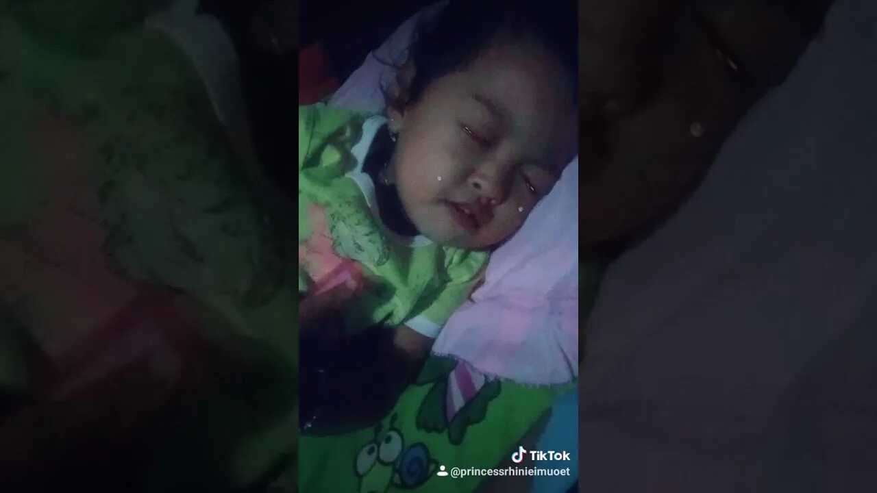 Обрезание мальчиков в тайланде. Tante vs 2 bocah viral bandung hotel. Anak sd vs tante. Tante vs anak вирусный отель. Anak kecil di bokep.