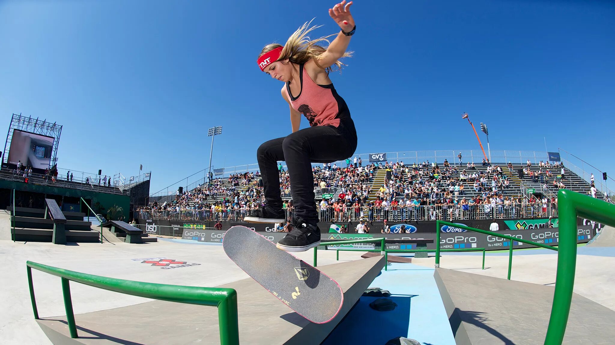 X games 10. Летиция Буфони скейтбординг. Leticia Skater. Тони Хоук 2022. Скейтбординг Саша Тушев.