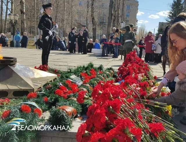 Семьям погибших военных. Помощь семьям погибших военнослужащих.