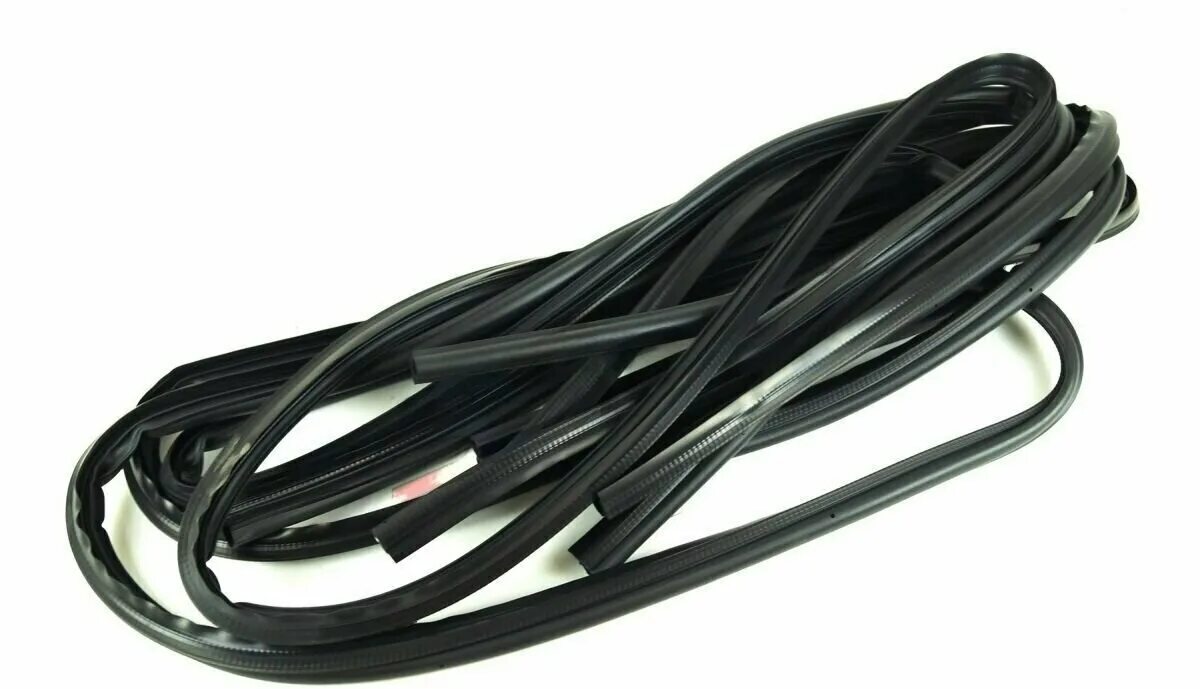 Уплотнительные резинки 2110. Верхние уплотнительные резинки ваз 2110. Уплотнитель двери 2110 "брт" передний. Уплотнительная резинка ваз 2110. Уплотнители проема дверей ваз 2110.