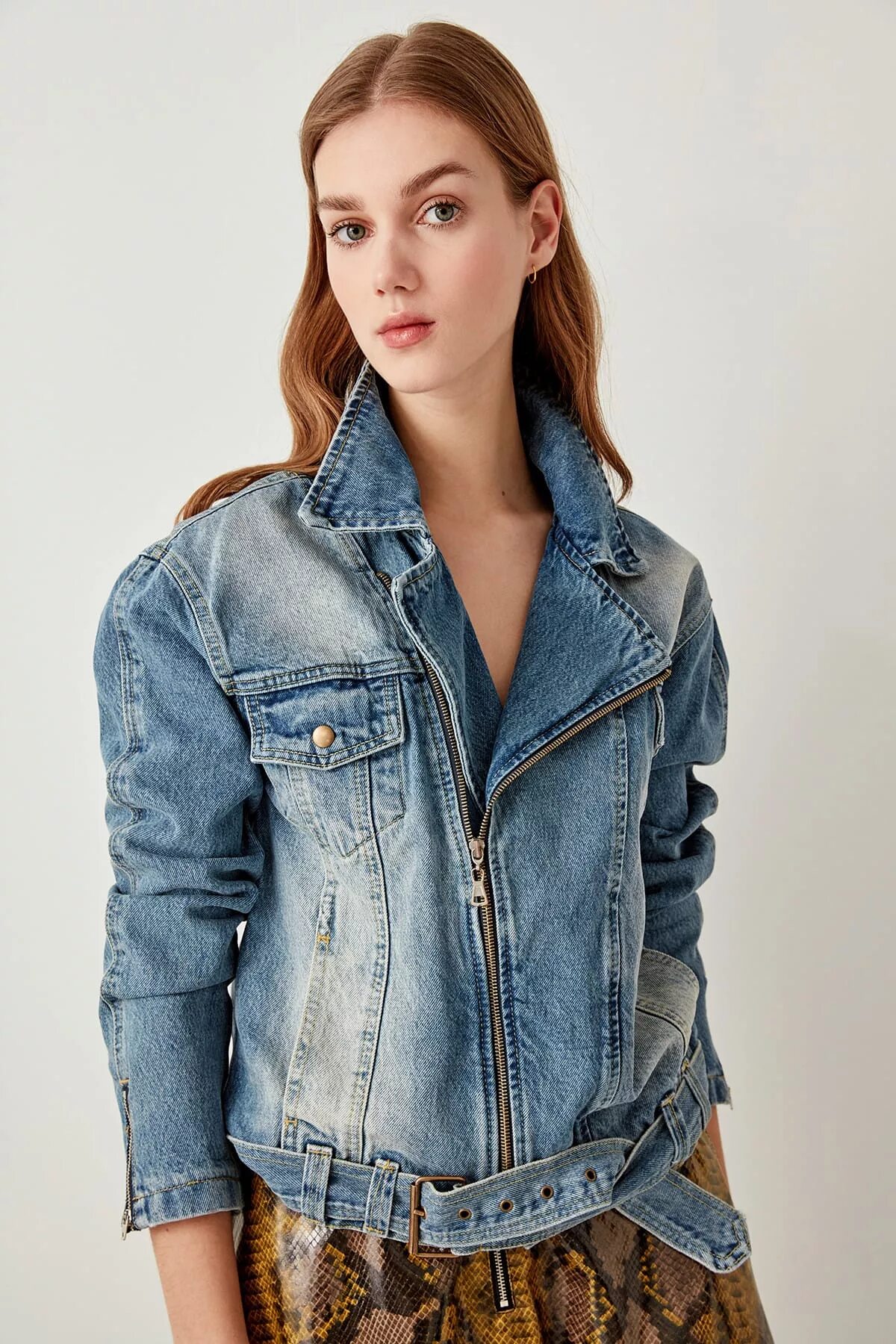 Куртка джинсовая Denim Mavi Jacket. Джинсовая косуха Остин. OSTIN джинсовая куртка женская. Джинсовая косуха женская