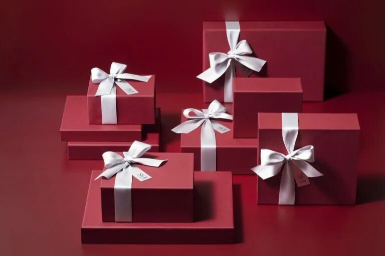 Gift Box. Гифт бокс. Gift in Box. Modern Gift Box. Gift boxes наборы