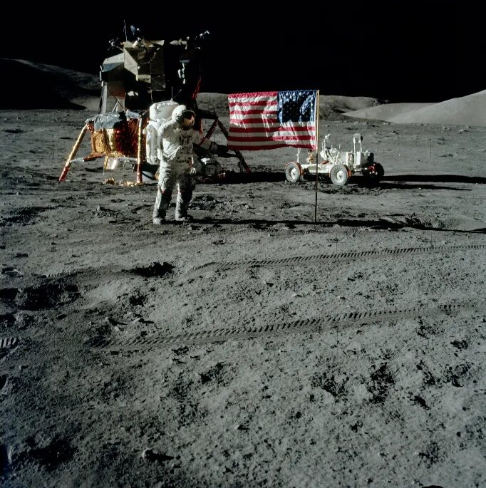 Высаживались ли на луну. Аполлон 17 Юджин Сернан. Миссия Аполлон 17. Лунный модуль Аполлон 17. Посадочный модуль Аполлон 17.