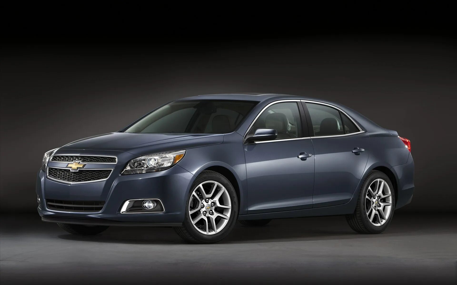 Chevrolet Malibu Eco 2013. Chevrolet Malibu 2011. Шевроле Малибу седан. Седан Шевроле Малибу 9.