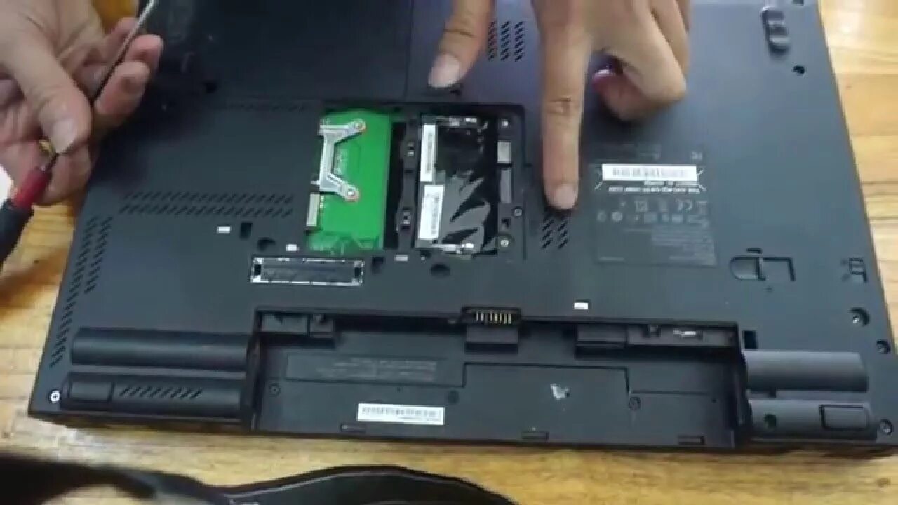 Lenovo t410 upgrade. Lenovo THINKPAD t520. Lenovo THINKPAD 410 SSD. Lenovo t450s оперативка. Lenovo замена оперативной памяти