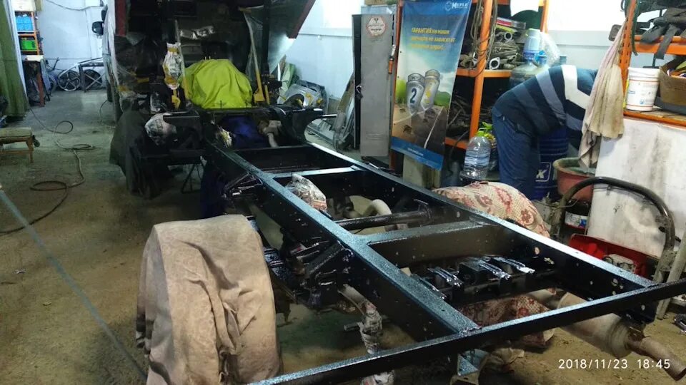 Рама митсубиси кантер. Mitsubishi canter рама. mitsubishi fuso canter рама. рама кантер митсубиси 97г. рама кантер fe 101.