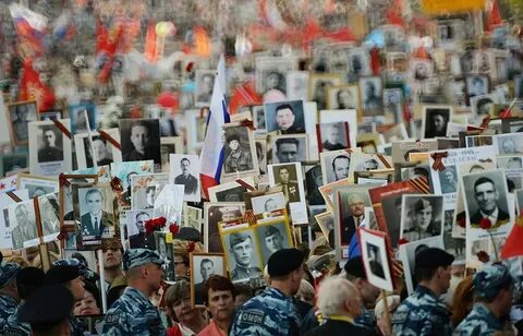 Бессмертный принимает