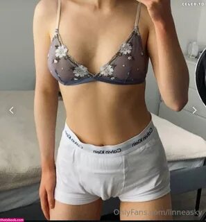 Linneasky Linnea Nude OnlyFans Photos 1.