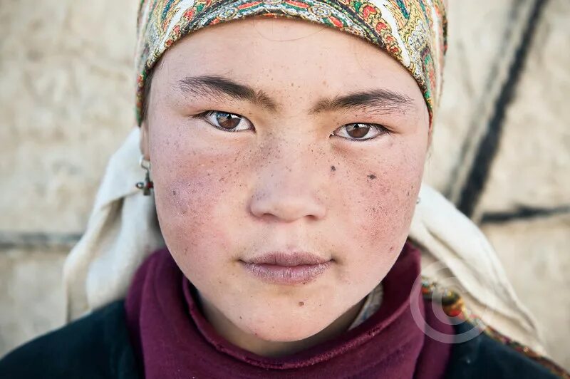 Голубоглазые киргизы. Лицо киргиза. Киргизы внешность. Голубоглазые Монголы.