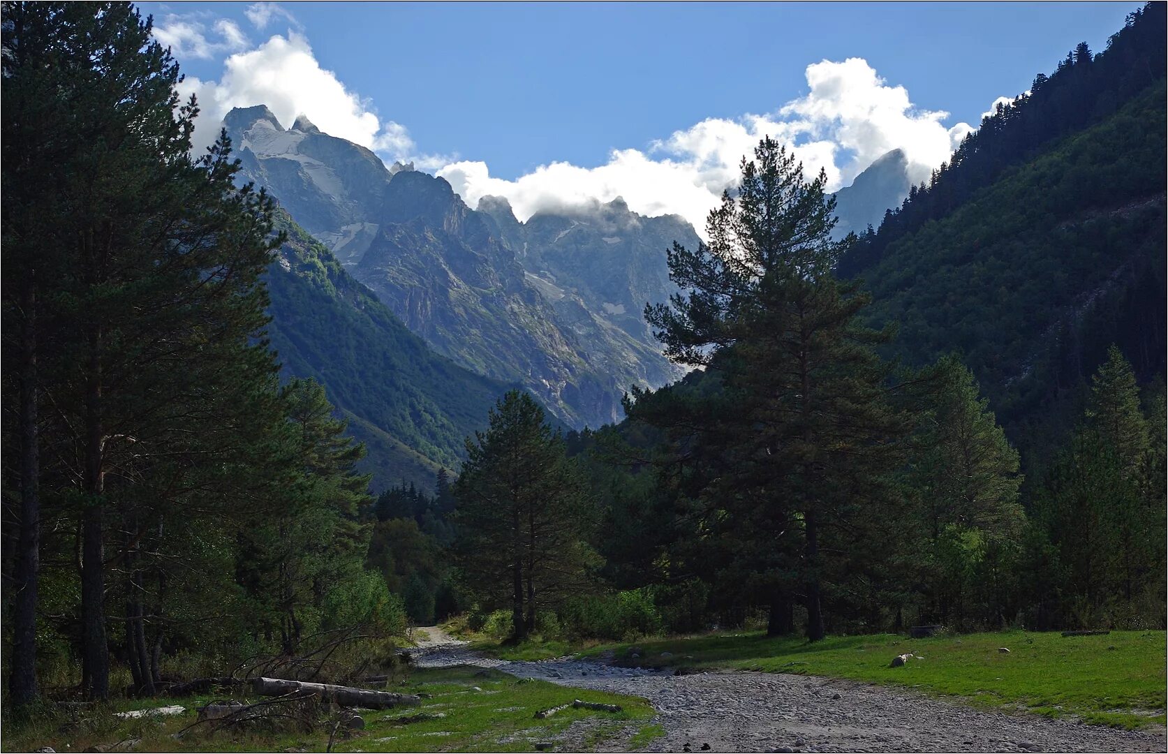 благодать архыз. беседка благодать. архыз:: сибирский чан. гостевой дом благодать архыз. орлиное гнездо кчр.