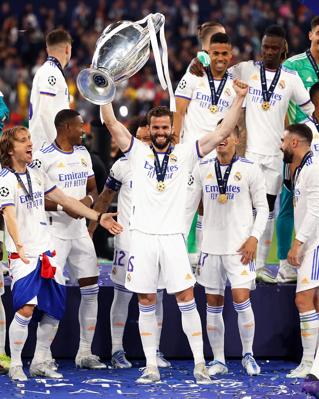 Real madrid champions. Реал Мадрид чемпион 2022. Реал Мадрид Чамп. Реал Мадрид 2022 Champions League. Real Madrid 14 Champions League.