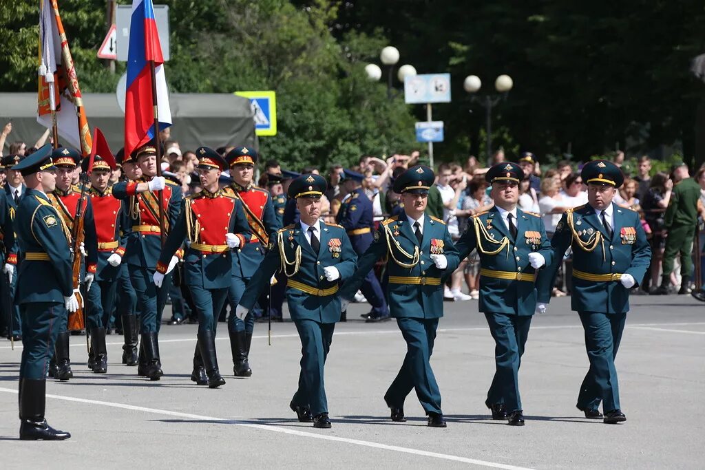 Военный ордена Жукова университет радиоэлектроники Череповец. Череповец военное училище радиоэлектроники. Череповец высшее военное инженерное училище. Новосибирский ордена жукова военный институт