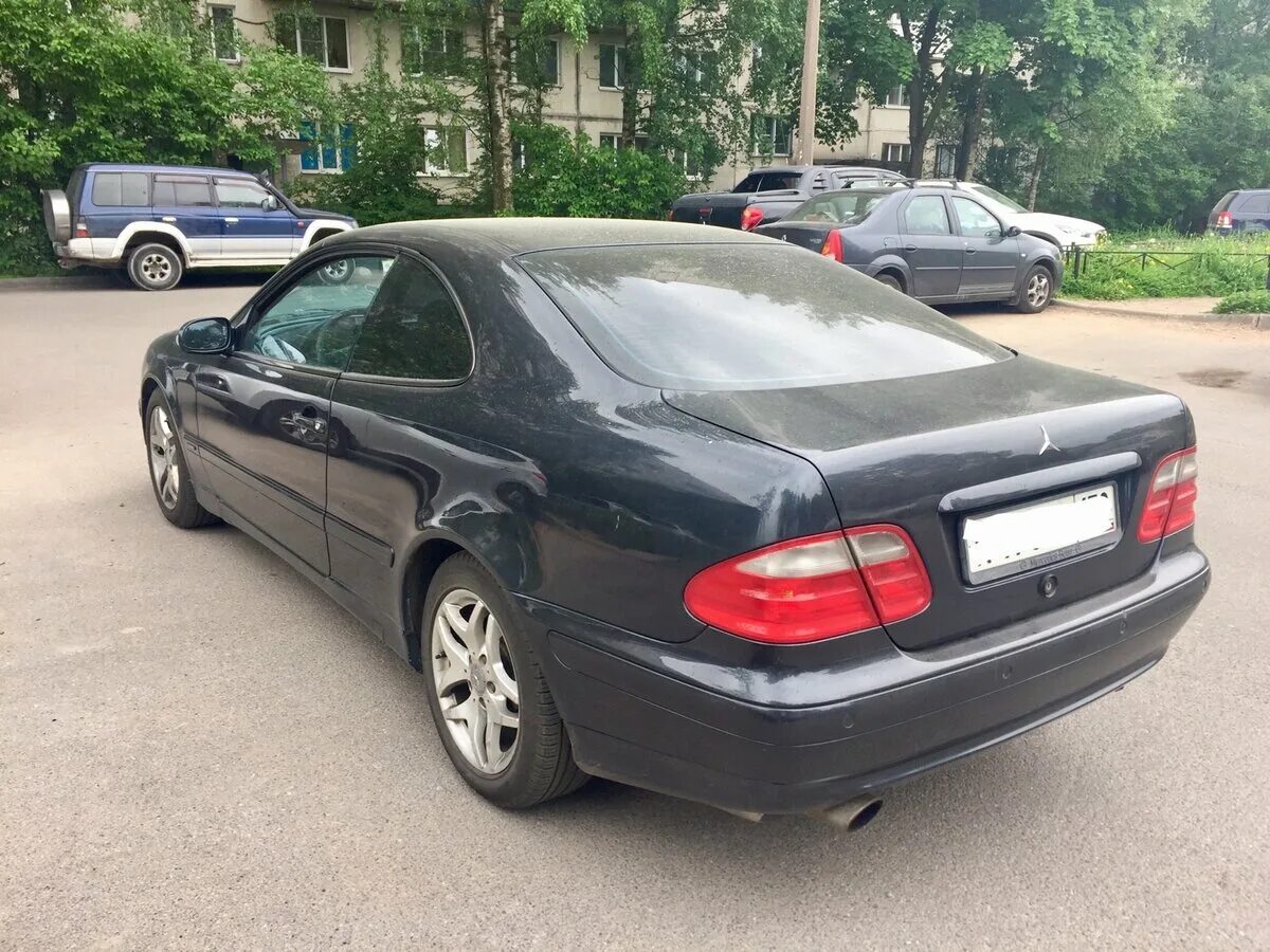 Купить мерседес 2001. Mercedes-Benz CLK-class 2001. Мерседес CLK купе 2001г. Мерседес купе 2001 года. Мерседес с200 купе 2001.