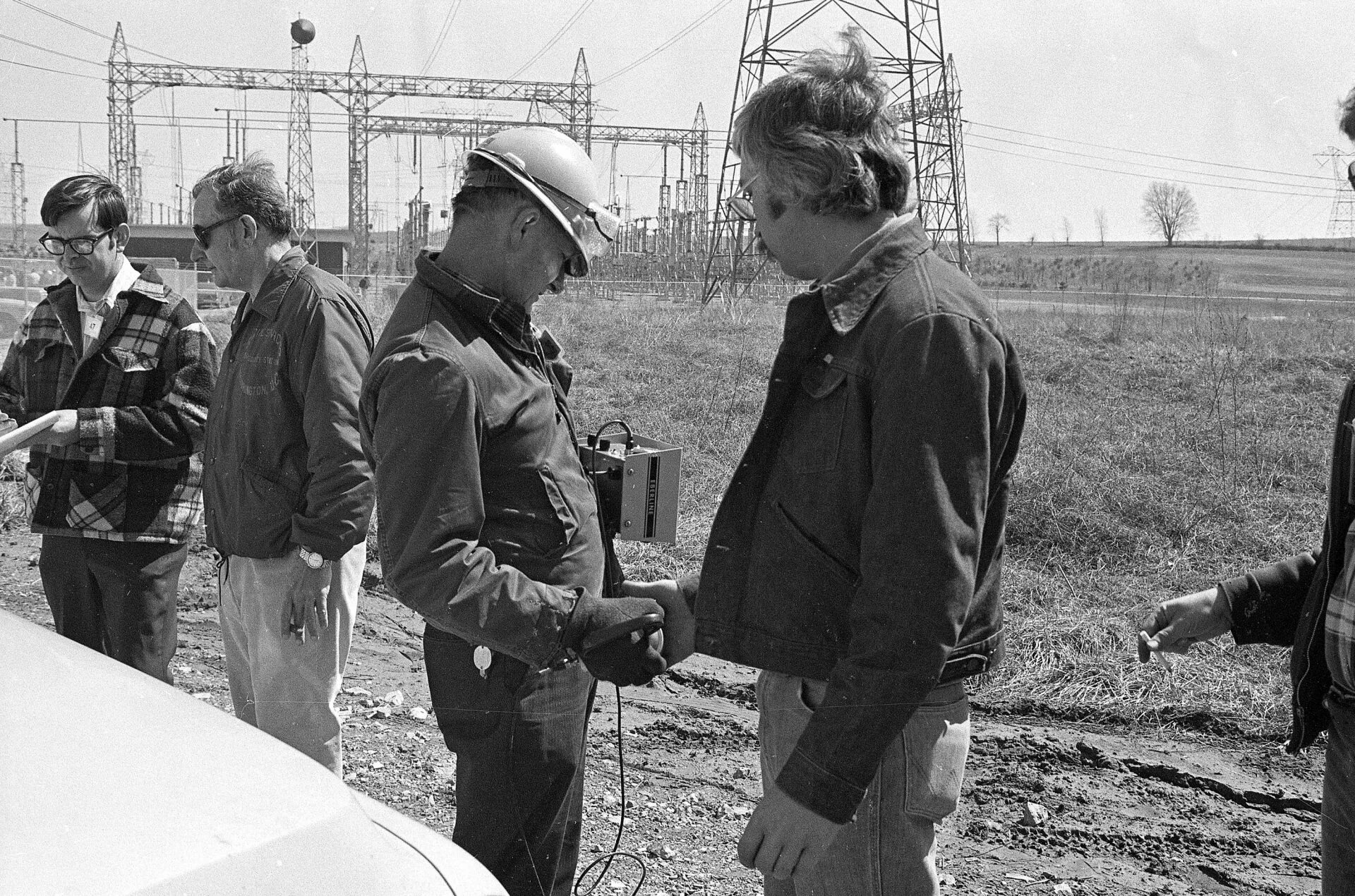 Ликвидация последствий Чернобыльская АЭС 1986. Чернобыль 1986 ликвидаторы. 1986 Чернобыльская АЭС ликвидаторы. Авария на ЧАЭС 1986 Чернобыль ликвидация. Участие в ликвидации чернобыльской аэс
