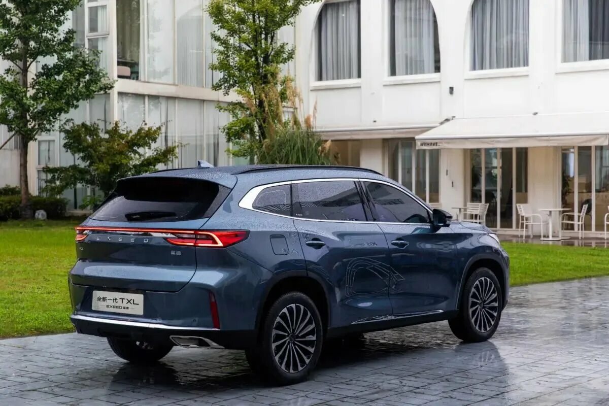 Эксид обзор. Chery exceed txl 2025. cheryexeed txl 2025. exeed tlx 2025. эксид тхл 2025.