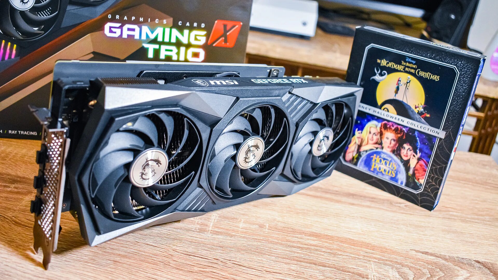 RTX 3080 ti White. RTX 3080 ti коробка. MSI RTX 3080 Gaming x Trio. RTX 4090 Gaming x Trio.