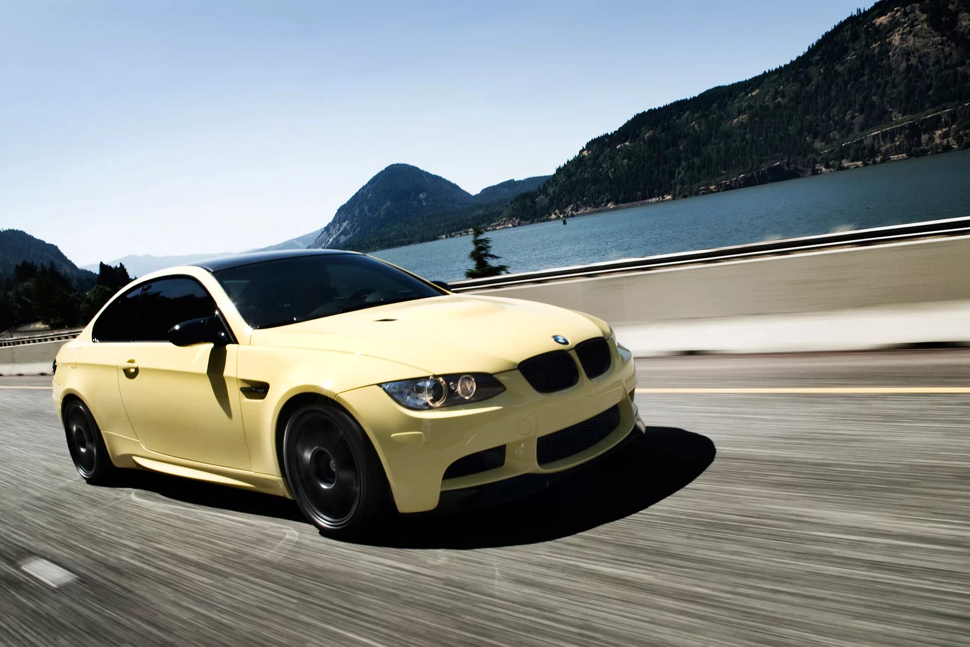 Включи фотография машин. BMW e92 Coupe. BMW m3 Coupe. BMW m3 2009. БМВ м3 е92 спорт.