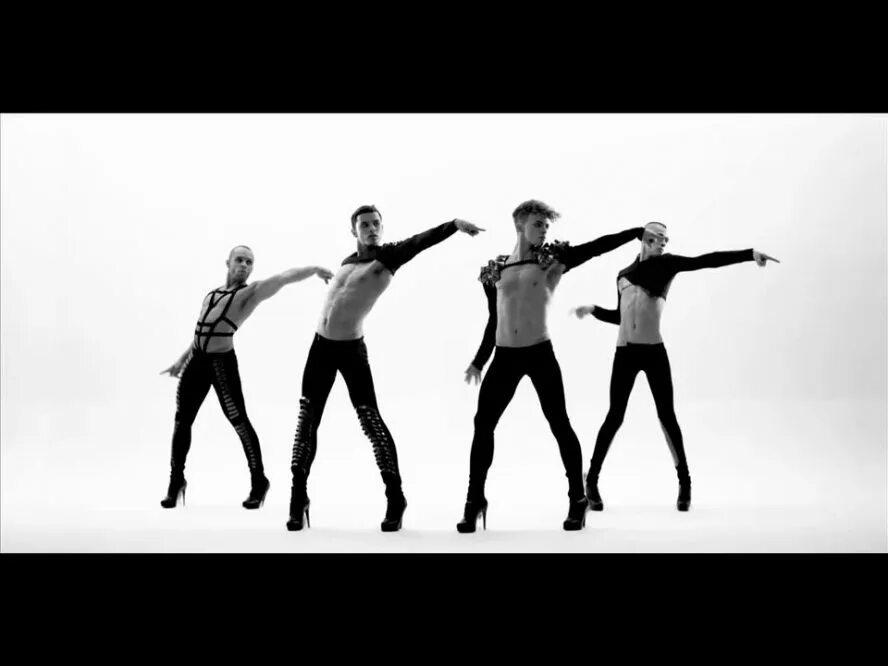 Клип где танцуют. Клип парень танцевать. Франческо боргато kazaky. Нигеры танцуют на улице. Клип парень танцевать.