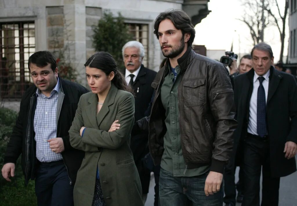 берен саат фатмагуль.