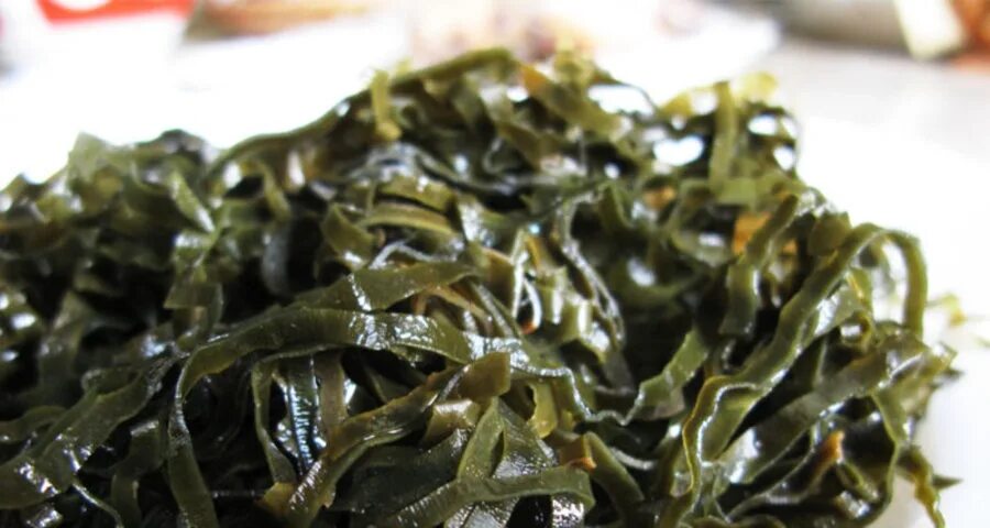 Маринуем морскую капусту рецепт. Морская капуста хловтя. китайская морская капуста. из чего делают морскую капусту. молодая морская капуста.