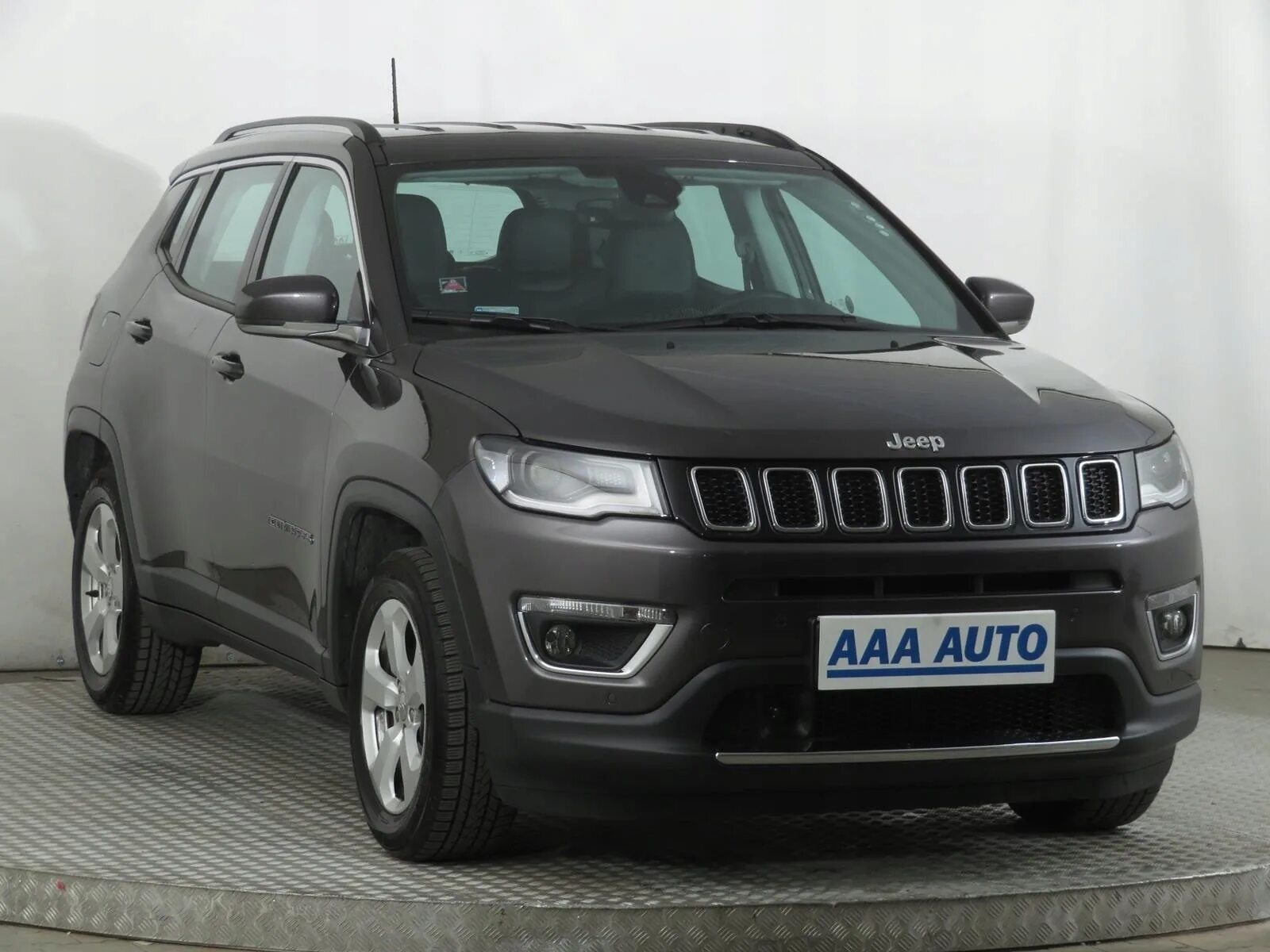 Crd 4x4. Jeep Compass 2018. Jeep Compass 2018 мотор. Показать джип компас 2018. Джип компас 2018 отзывы владельцев.