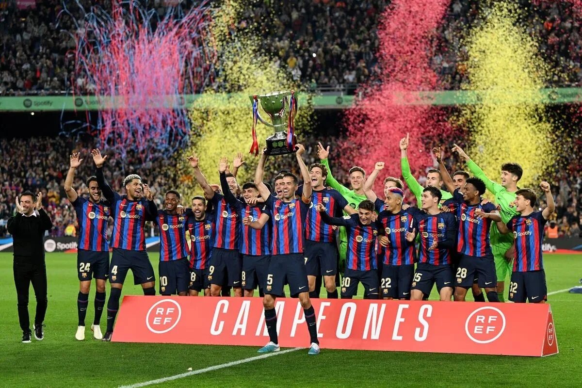 Барса чемпион Испании 2023. ФК Барселона 2023. Barselona Liga Champions 2023.