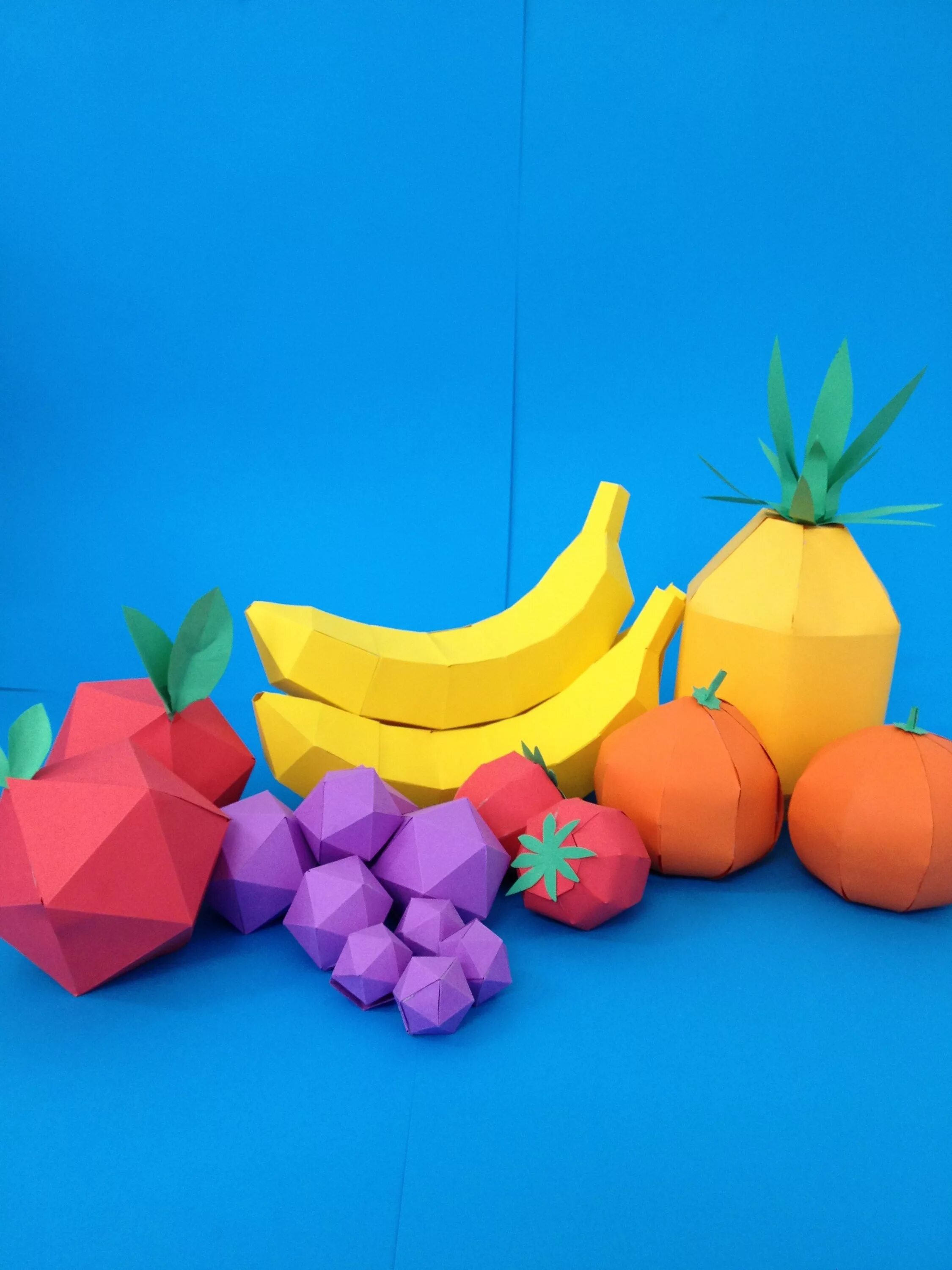 Фруктфы из бумаги объёмные. Фрукты из цветной бумаги. Объемные фрукты из бумаги. Фрукты из бумаги. Как сделать фрукты из бумаги.