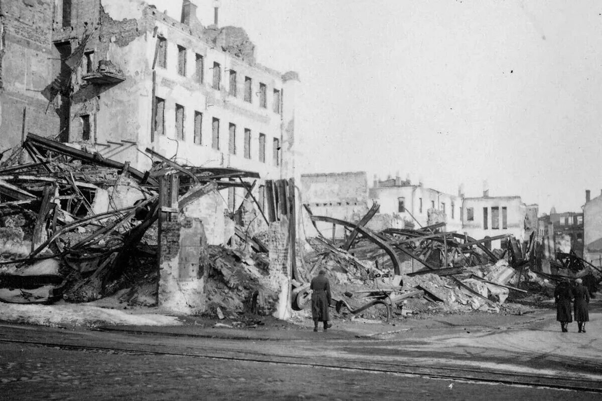 Разрушенный минск 1941. Минск после освобождения в 1944 году. История минска вов. Оккупированный минск 1941. История минска вов.