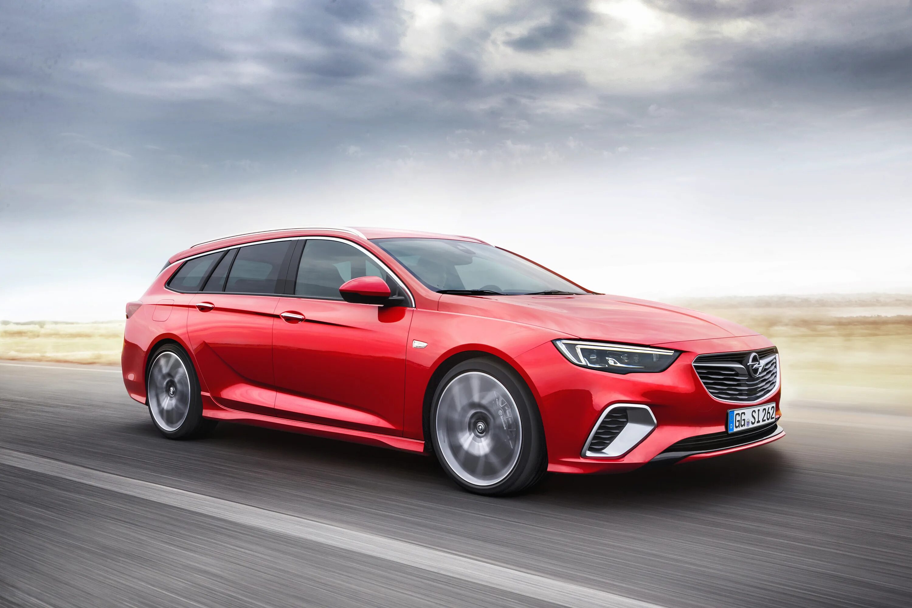 Автомобиля 2017. Opel Insignia 2018. Opel Insignia 2021 универсал. Opel Insignia Sports Tourer 2017. Opel Insignia Sports Tourer 2018.