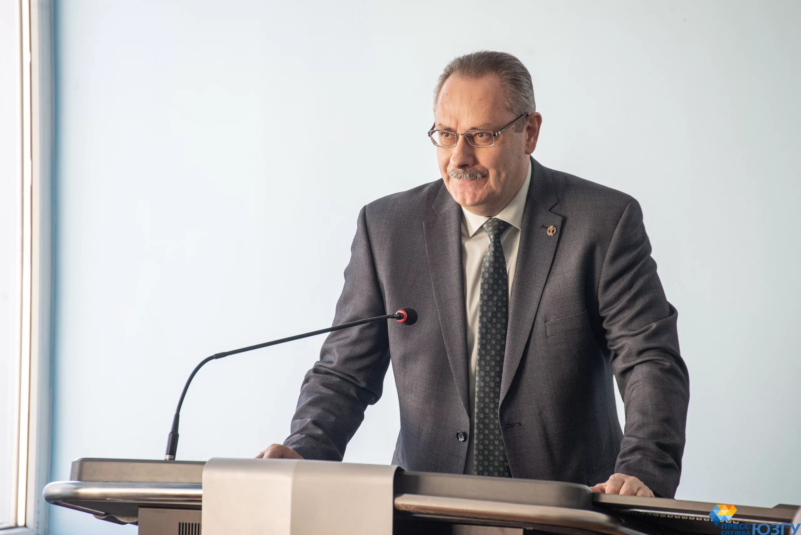 нотариальная палата курской области горшечное. символ нотариуса курской области. нотариальная палата курск. курская областная нотариальная палата. нотариальная палата курск.