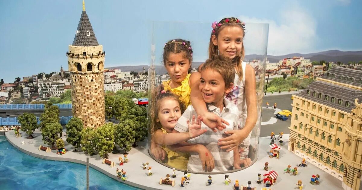 Куда можно сходить в стамбуле. Legoland стамбул. лего парк стамбул. леголенд в турции стамбул. парк аттракционов в стамбуле legoland.