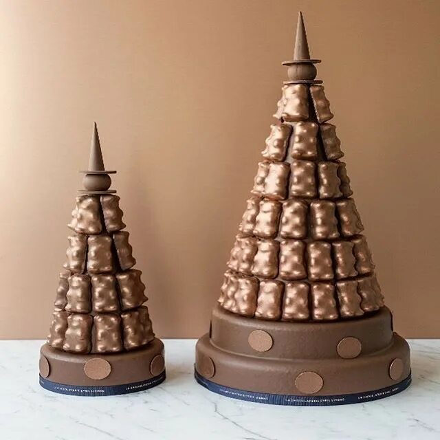 Как сделать елку из шоколада. Как сделать елку из шоколада. Елочка из бельгийского шоколада. Форма для шоколада вальрона елка. Елка из шоколада.