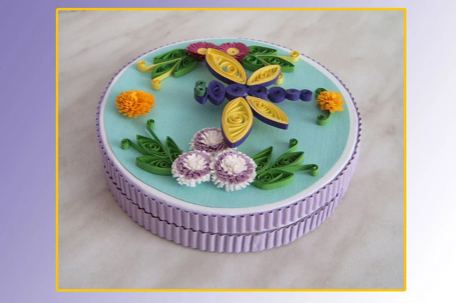 круглая коробка с крышкой. круглые коробки из картона. шкатулка из коробки рафаэлло. круглые коробки из картона. круглая шкатулка из коробки.