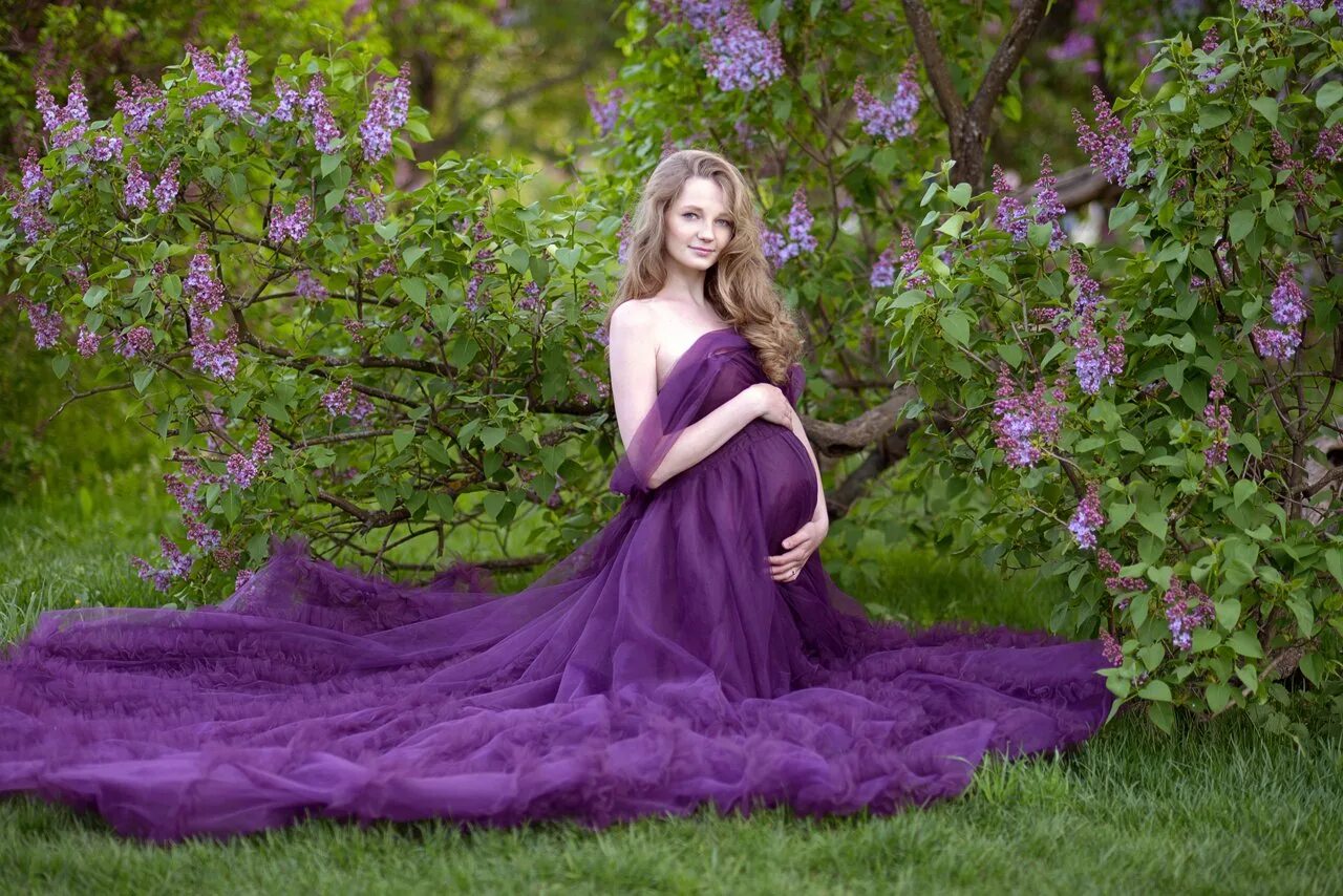 Сирень стиль. Сирень принцесса Стурдза. Платье фиолетовое. Сиреневое платье. Лавандовое платье.