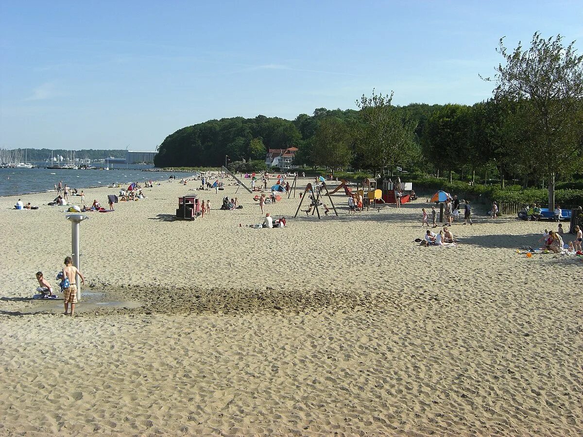 Strand c