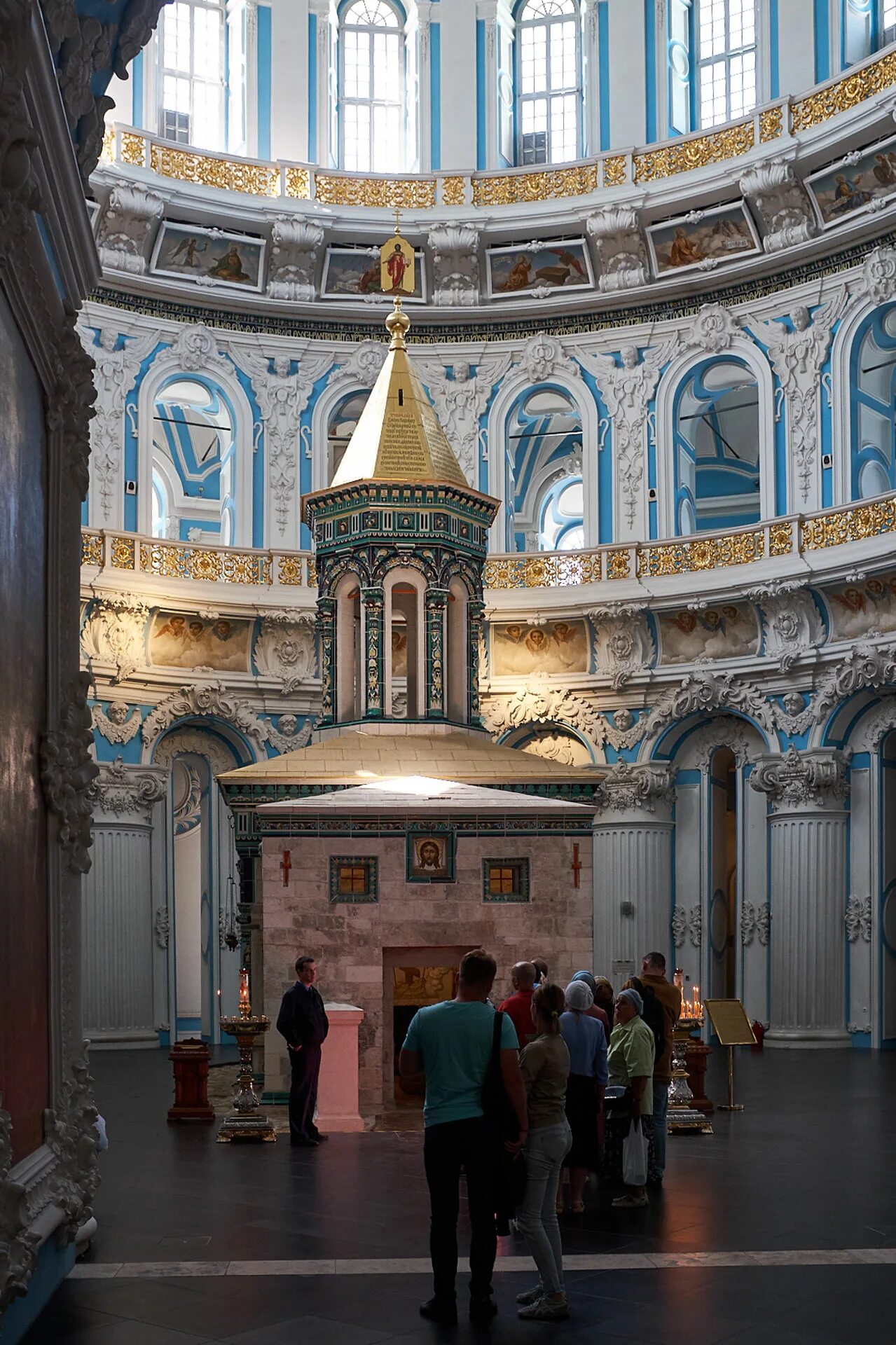 Новоиерусалимский монастырь фото внутри Ново-Иерусалимский монастырь. Истра / The Resurrection Monastery or New Jerusale