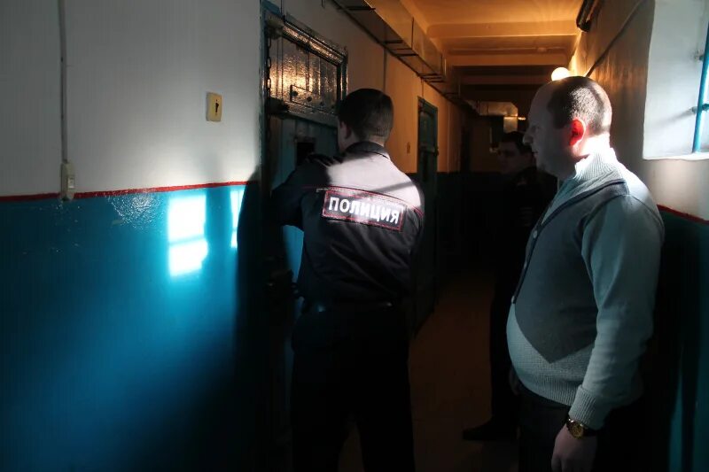 Специальный приемник для лиц. Специальный приемник для лиц