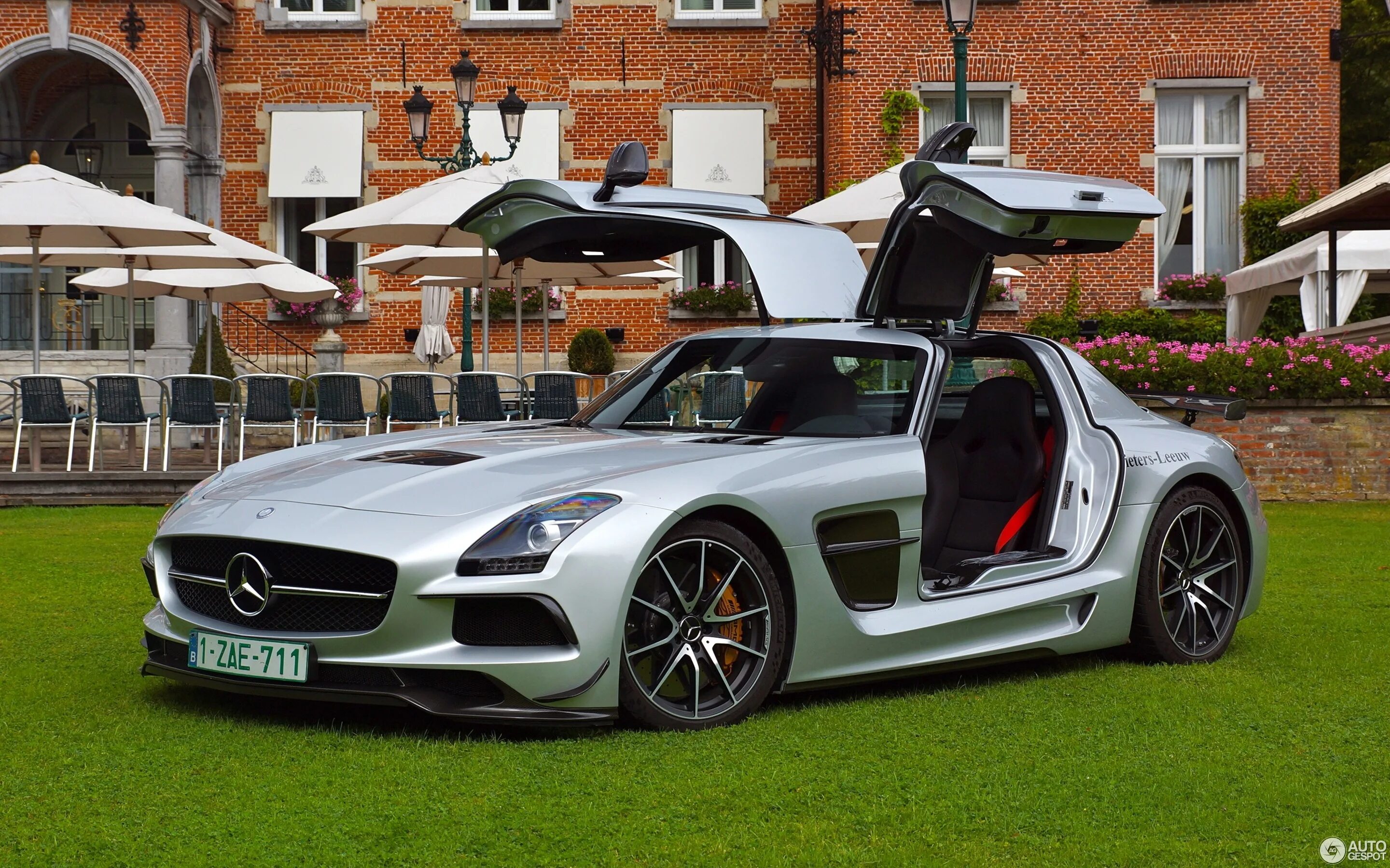 Mercedes SLS AMG 2021. Мерседес СЛС АМГ Блэк Сериес. Mercedes SLS Black Series. SLS AMG Black Series. Купить мерседес слс амг