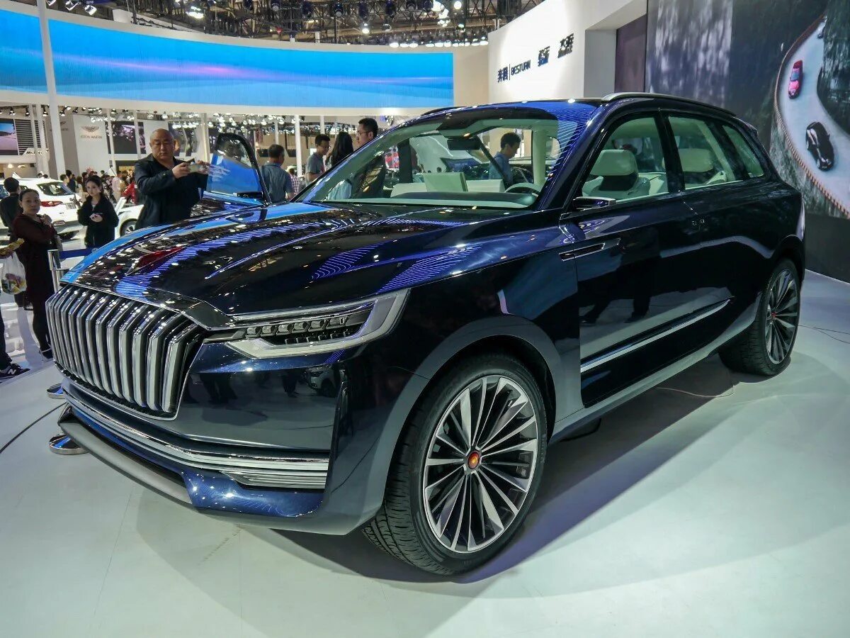 Какие китайские автомобили качественнее. Hongqi h7 кроссовер 2020. FAW Hongqi кроссовер. FAW Hongqi hs7 2020. Китайский кроссовер Hongqi hs7.