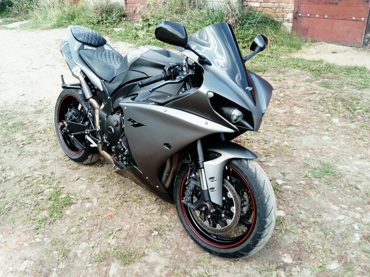 Yamaha YZF r1 2013. Yamaha r1 2009 Black. Yamaha YZF-r1 черный. Ямаха р1 серый. Купить yamaha r