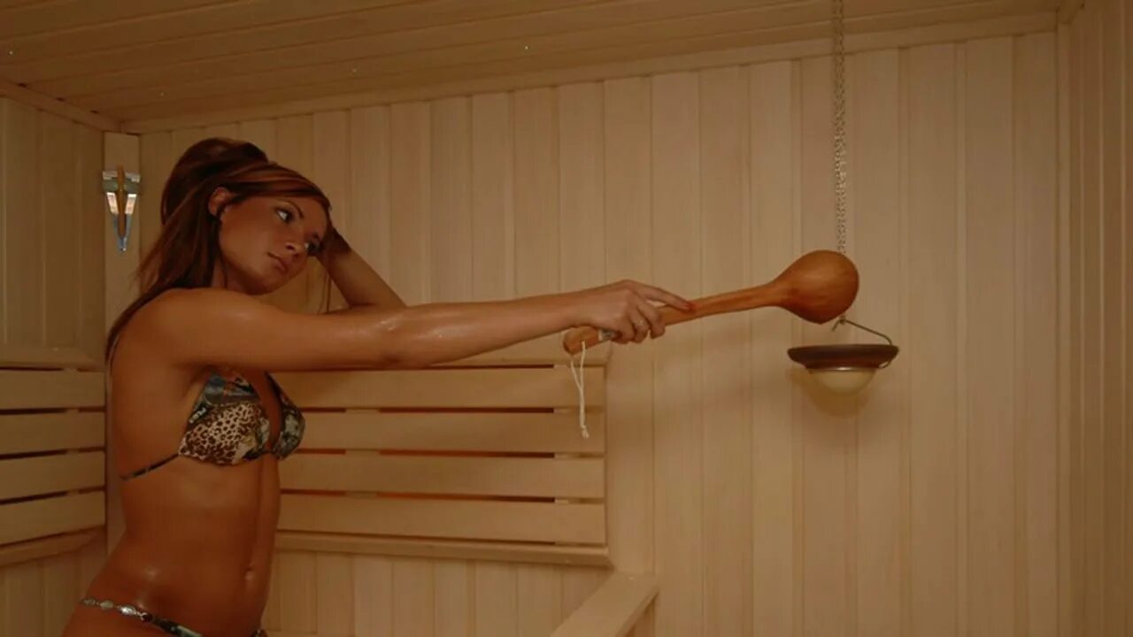 Парилка из абаша. Вагонка в парной. Канадский кедр вагонка для сауны. Вагонка липа для бани. Вагонка липа парилка.