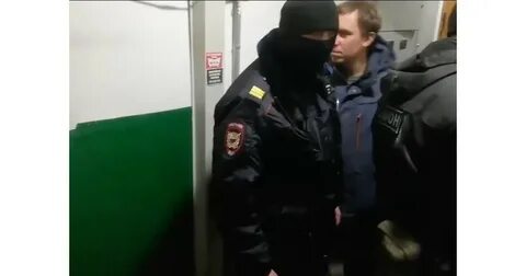Полиция арестует преступник