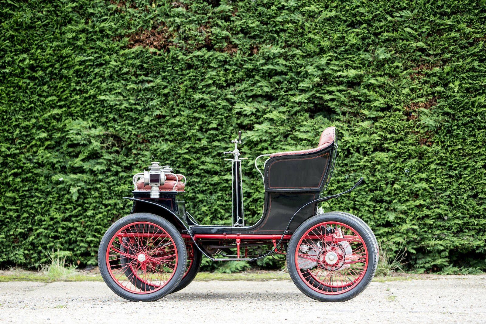 Автомобили 1900 годов. Бмв 1911. Талбот автомобиль. Авто 1900. Автомобиль 1900.