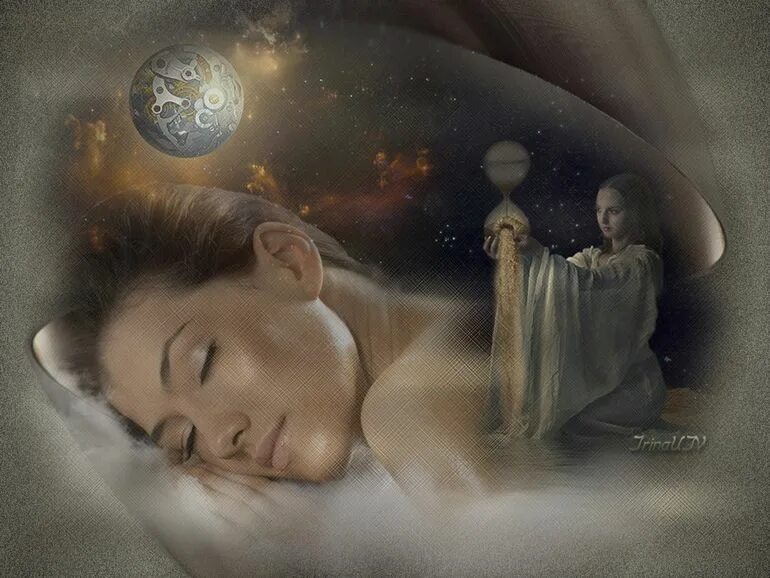 снятся очень странные сны