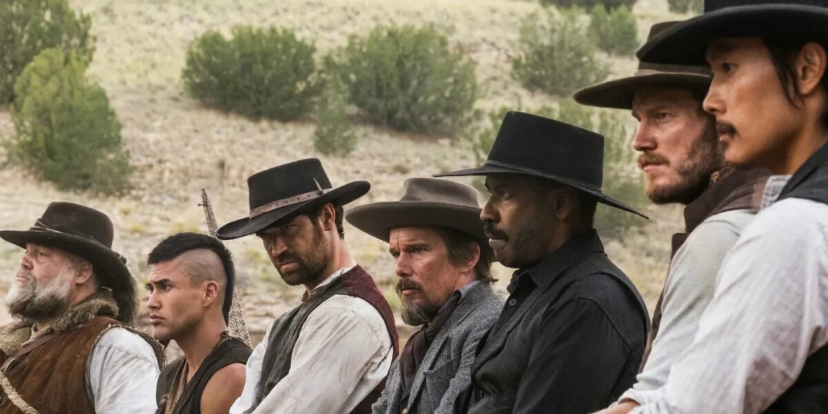 Лучшие вестерны за последние 10 лет. Великолепная семерка (2016) the Magnificent Seven. Итан Хоук великолепная семерка. Бритт великолепная семёрка.